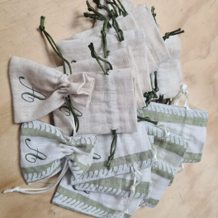 PochetteDragéesBrodées